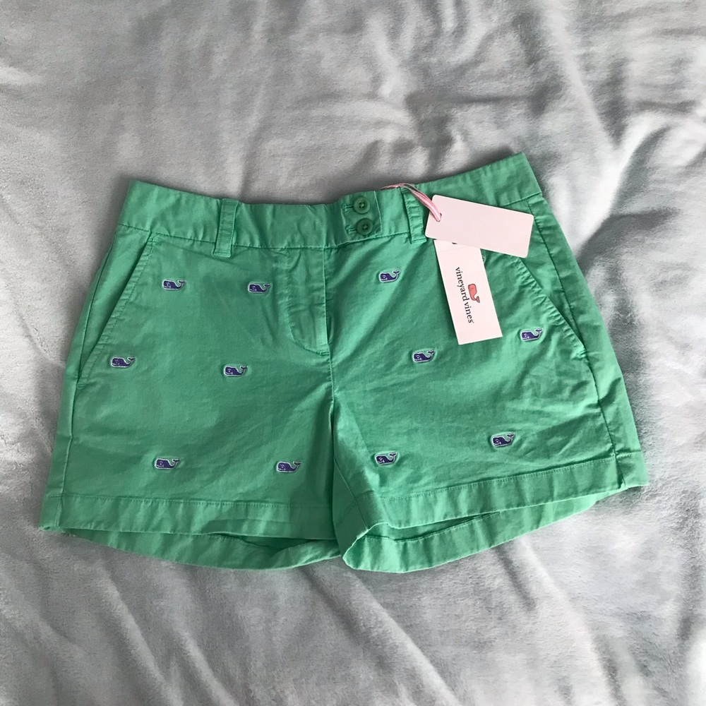 Vineyard Vines shorts